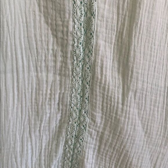 Flowy Mint Tank  - Picture 4 of 10